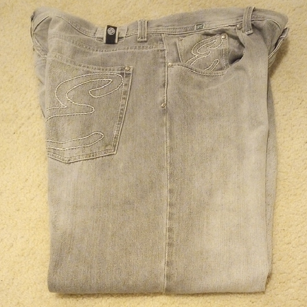 Enyce Light Gray Relaxed Jeans for Men